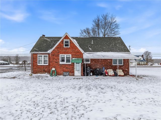 7376 Sharon Mercer Rd, Lackawannock Twp, PA 16137