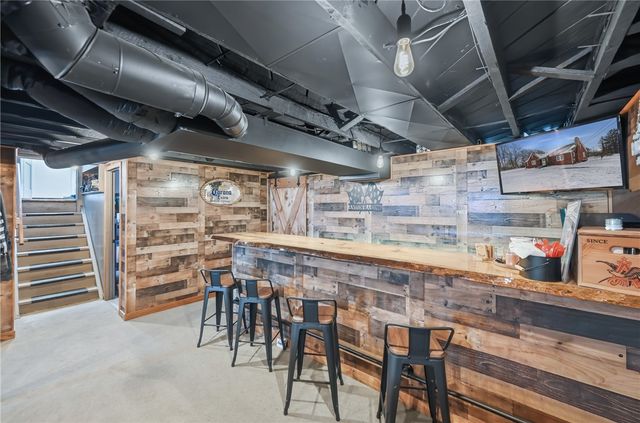 7376 Sharon Mercer Rd, Lackawannock Twp, PA 16137