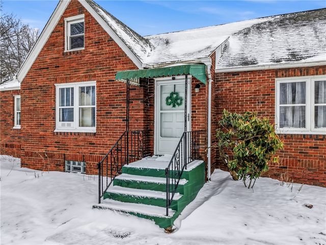 7376 Sharon Mercer Rd, Lackawannock Twp, PA 16137