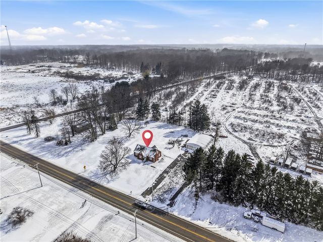 7376 Sharon Mercer Rd, Lackawannock Twp, PA 16137