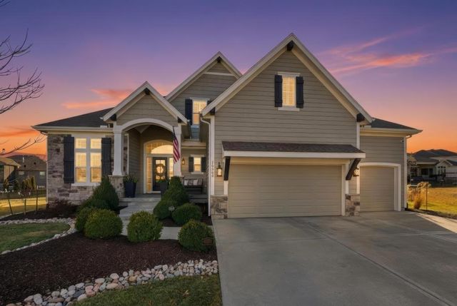 16564 S Allman Road, Olathe, KS 66062