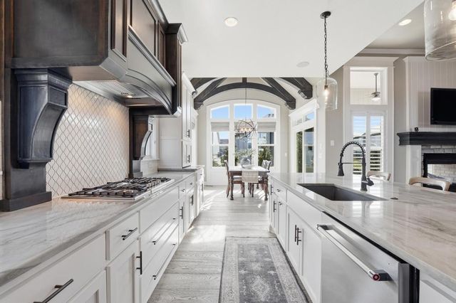 16564 S Allman Road, Olathe, KS 66062