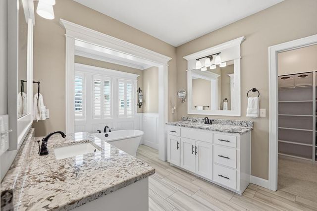 16564 S Allman Road, Olathe, KS 66062