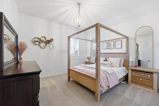 16564 S Allman Road, Olathe, KS 66062