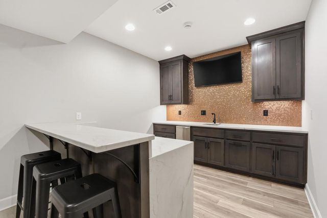 16564 S Allman Road, Olathe, KS 66062