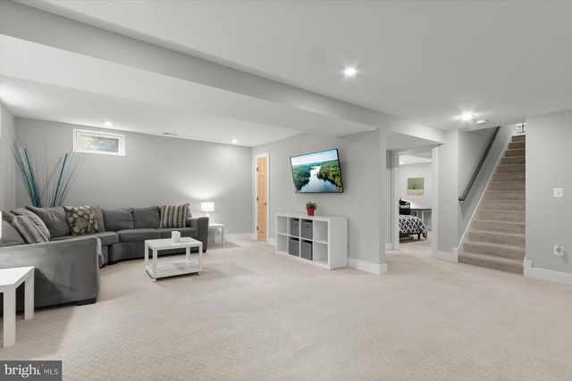 513 GILMOURE DR, Silver Spring, MD 20901