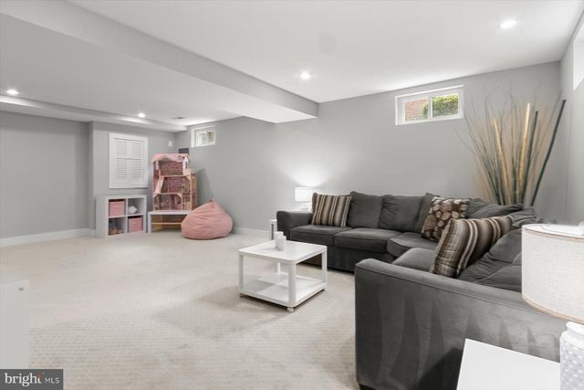 513 GILMOURE DR, Silver Spring, MD 20901