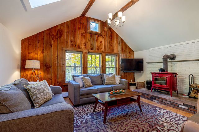 42 Lake View Drive, Concord, NH 03303