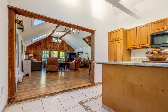 42 Lake View Drive, Concord, NH 03303