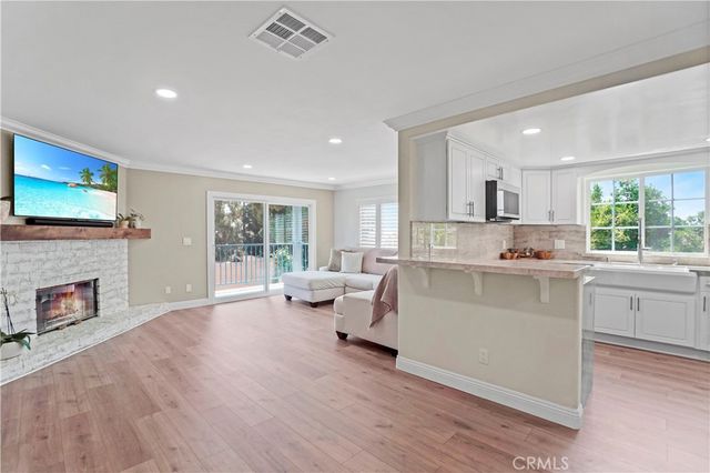 308 S Cabrillo Avenue 3, San Pedro, CA 90731