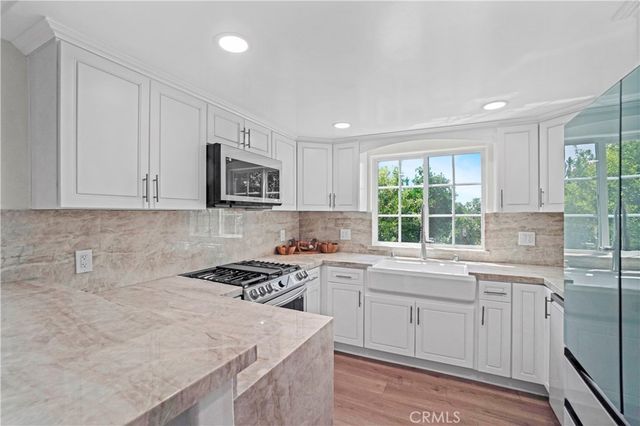 308 S Cabrillo Avenue 3, San Pedro, CA 90731