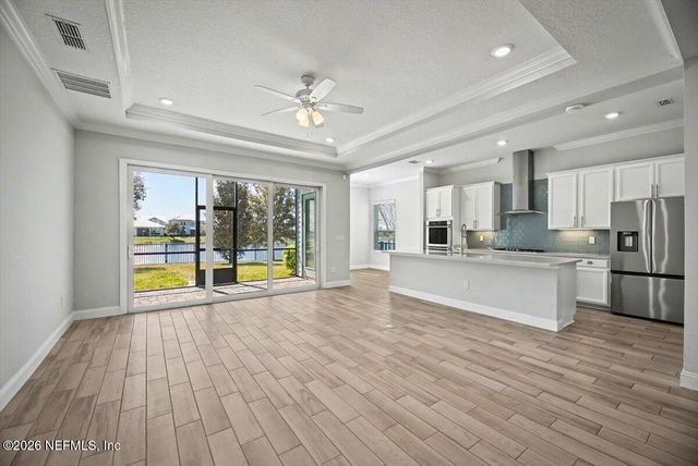 282 CARIBBEAN Place, St. Johns, FL 32259