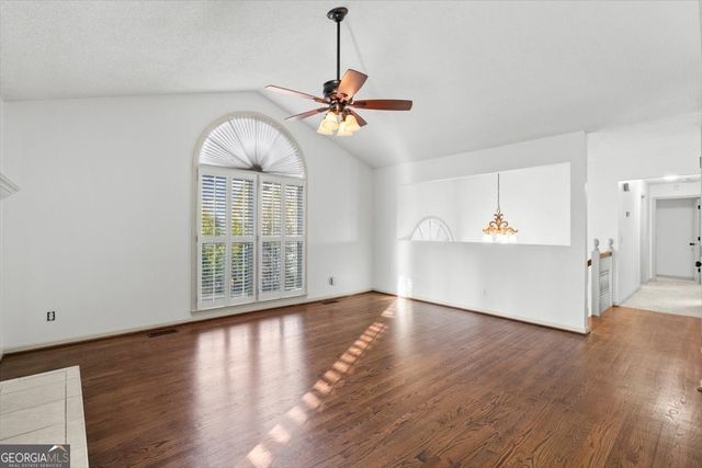 325 Almon Road, Carrollton, GA 30117