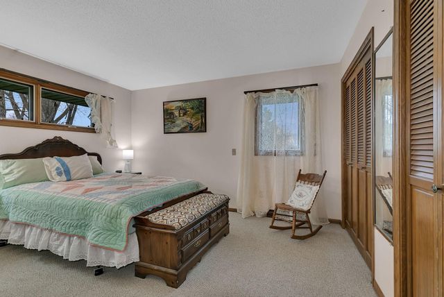 2426 Cooper Avenue S, Saint Cloud, MN 56301
