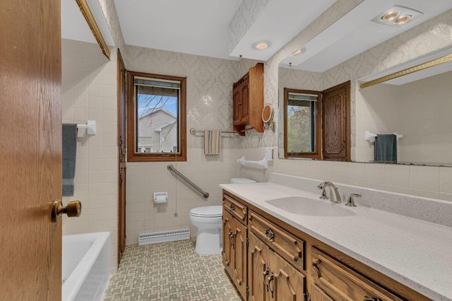 2426 Cooper Avenue S, Saint Cloud, MN 56301