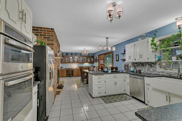 2426 Cooper Avenue S, Saint Cloud, MN 56301