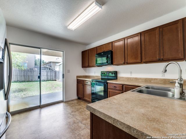 10962 Burning Lamp, San Antonio, TX 78245