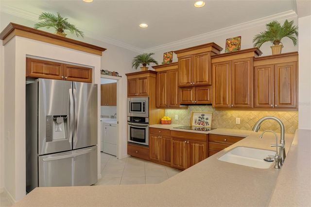 7497 PALMER GLEN CIRCLE, Sarasota, FL 34240