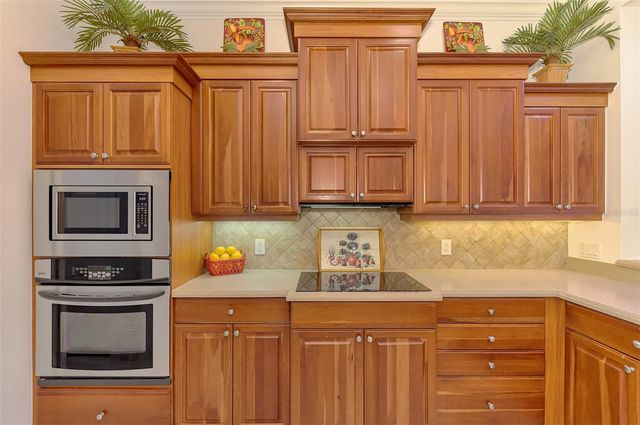 7497 PALMER GLEN CIRCLE, Sarasota, FL 34240