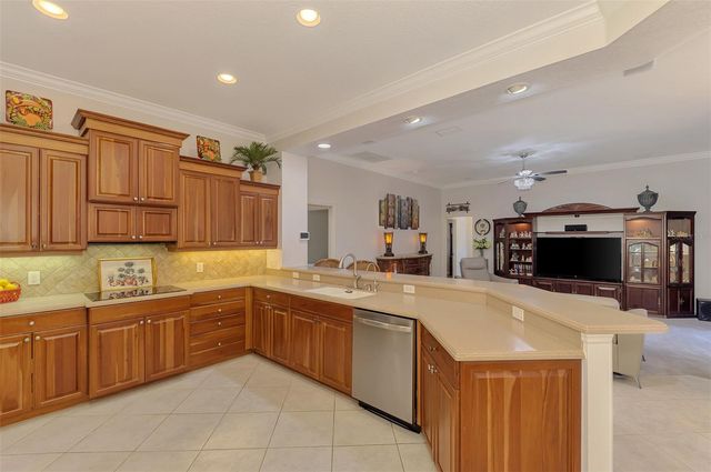 7497 PALMER GLEN CIRCLE, Sarasota, FL 34240