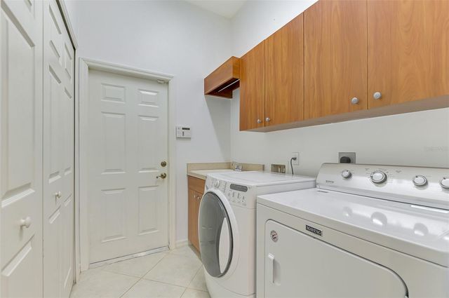 7497 PALMER GLEN CIRCLE, Sarasota, FL 34240