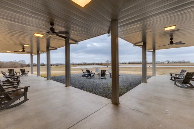 3025 Farm Road 900 W, Saltillo, TX 75478