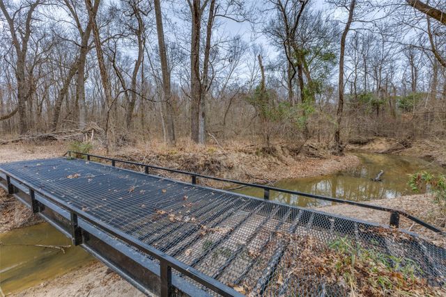 3025 Farm Road 900 W, Saltillo, TX 75478