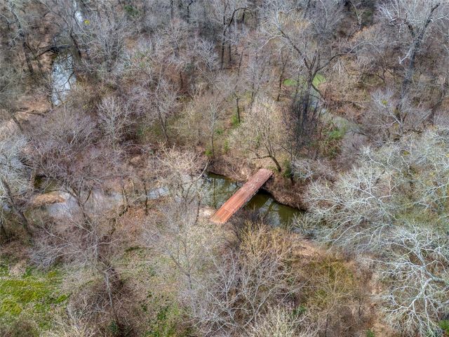 3025 Farm Road 900 W, Saltillo, TX 75478