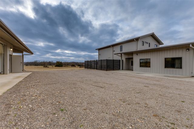 3025 Farm Road 900 W, Saltillo, TX 75478