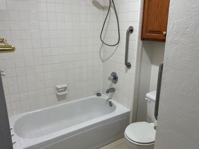 53 W Shore Drive, Arcadia, OK 73007