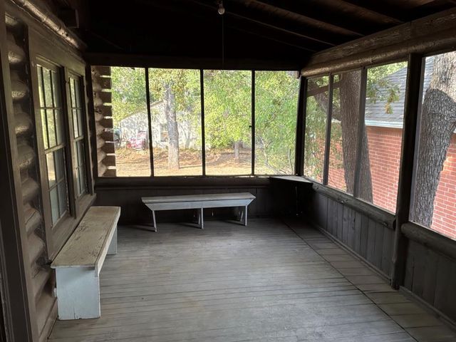 53 W Shore Drive, Arcadia, OK 73007