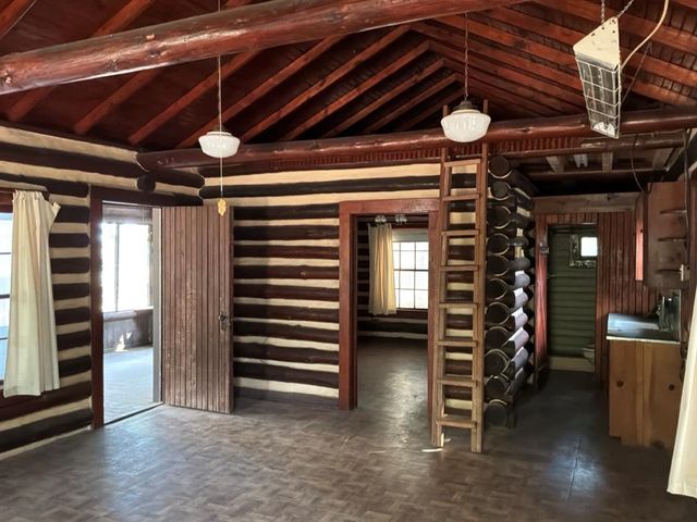 53 W Shore Drive, Arcadia, OK 73007