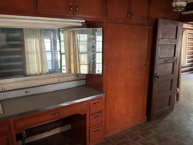 53 W Shore Drive, Arcadia, OK 73007