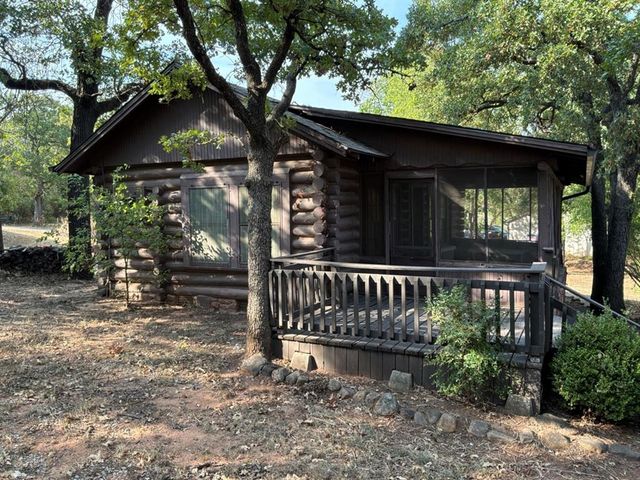 53 W Shore Drive, Arcadia, OK 73007