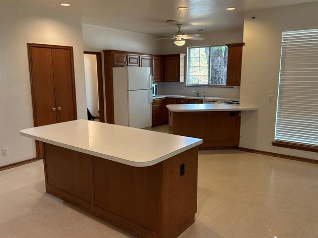53 W Shore Drive, Arcadia, OK 73007