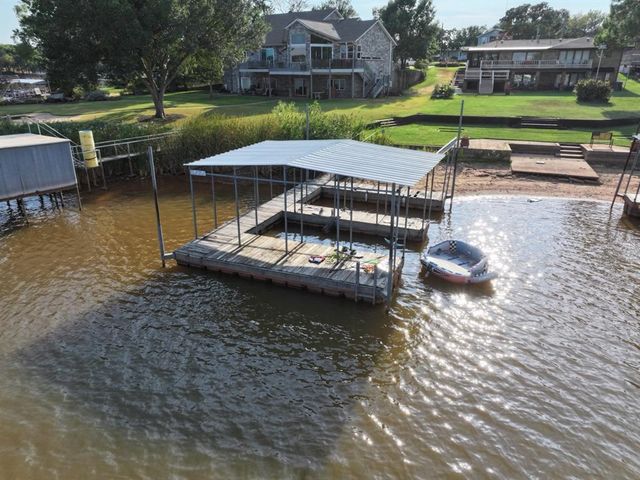 53 W Shore Drive, Arcadia, OK 73007