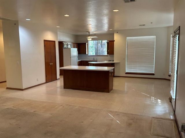 53 W Shore Drive, Arcadia, OK 73007