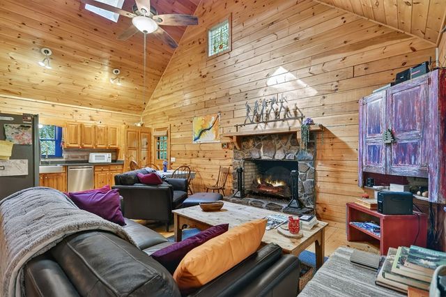 48 Riverwood Trail, Ellijay, GA 30540