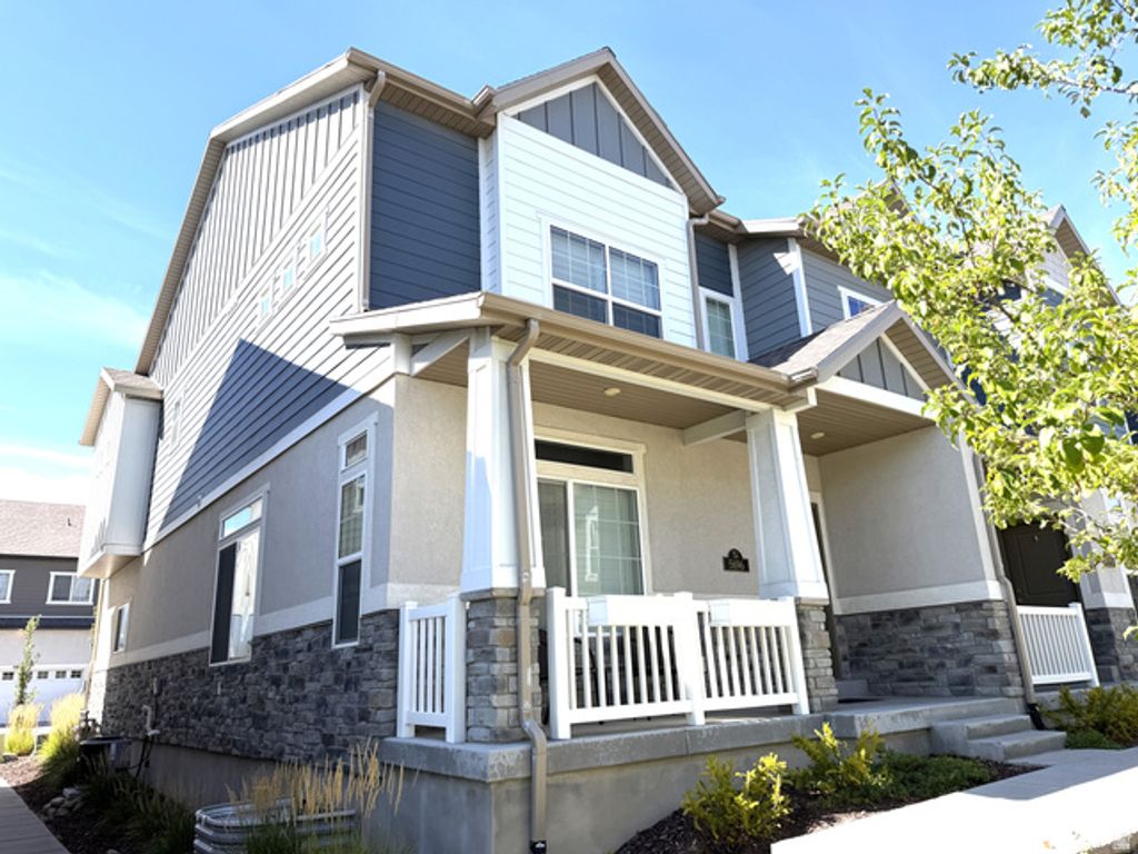 5696 W PELICAN RIDGE LN, West Valley City, UT 84118 — exterior