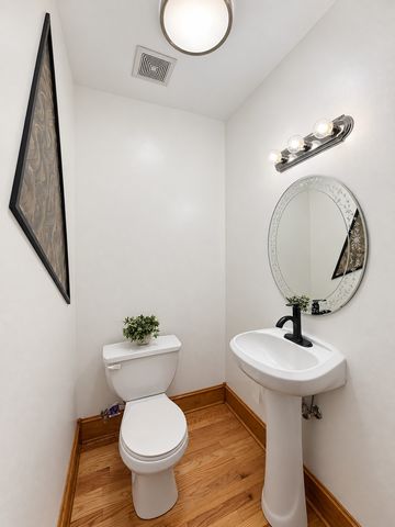 4825 S Prairie Avenue 4, Chicago, IL 60615