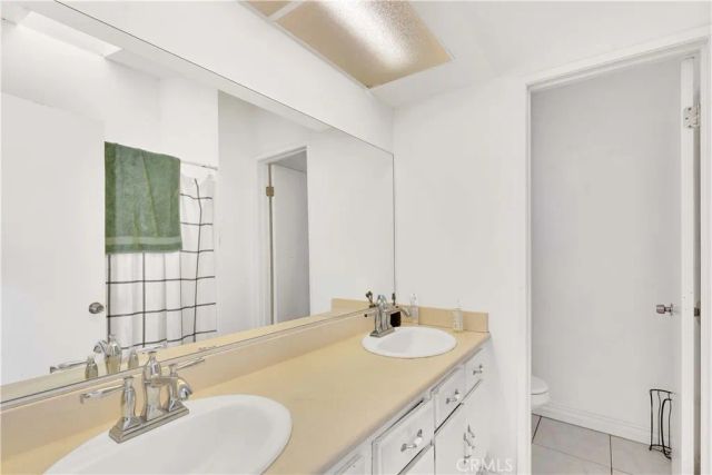 661 N Larch, Rialto, CA 92376