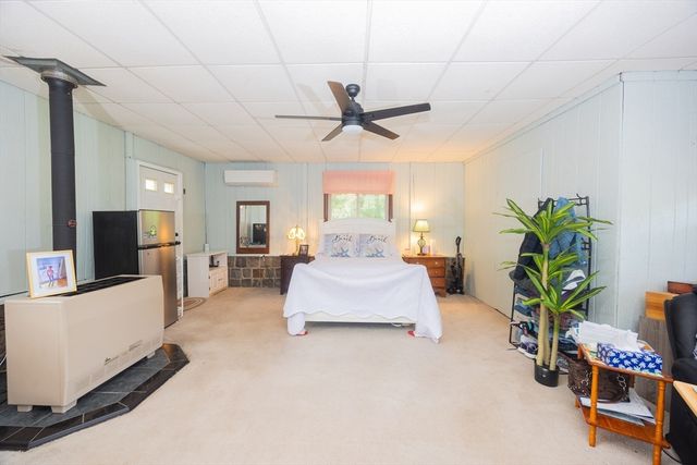 2-4 Long Point Rd, Lakeville, MA 02347