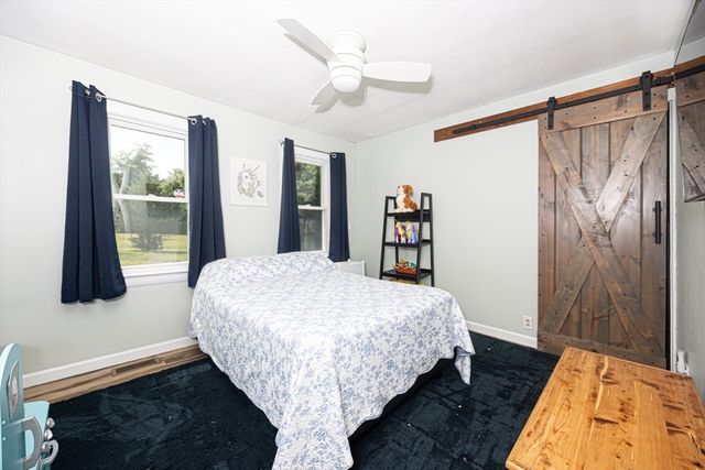 2-4 Long Point Rd, Lakeville, MA 02347