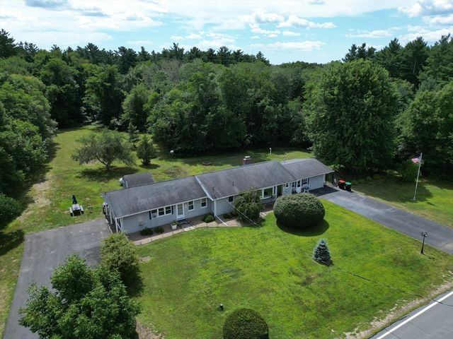 2-4 Long Point Rd, Lakeville, MA 02347