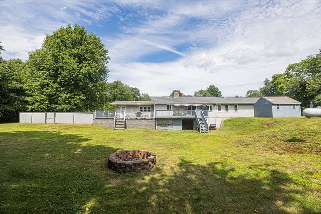 2-4 Long Point Rd, Lakeville, MA 02347
