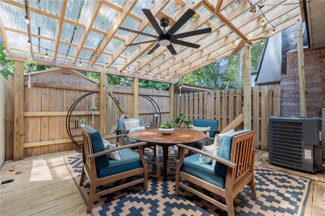 139 Rondak Circle SE, Smyrna, GA 30080