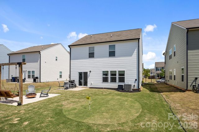 122 Slalom Street, Statesville, NC 28677