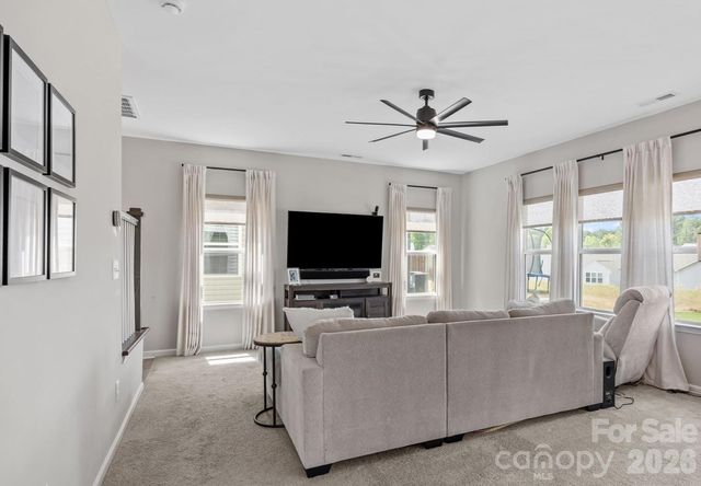 122 Slalom Street, Statesville, NC 28677