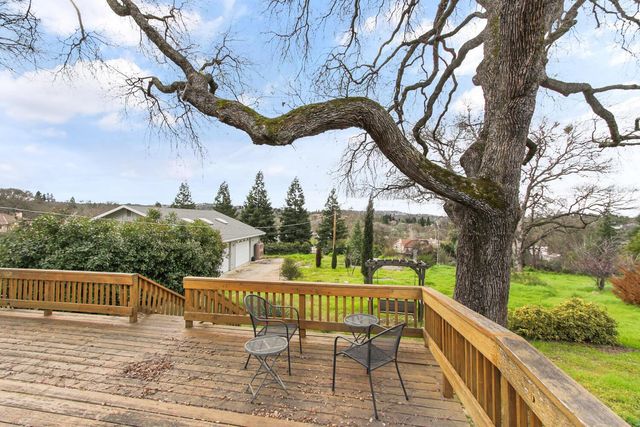 1244 Uplands Dr, El Dorado Hills, CA 95762