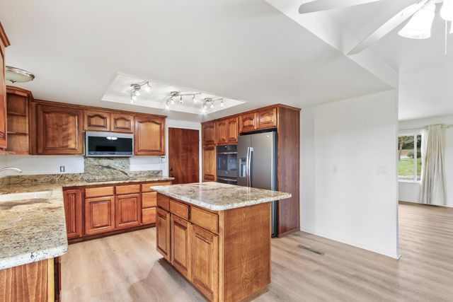 1244 Uplands Dr, El Dorado Hills, CA 95762